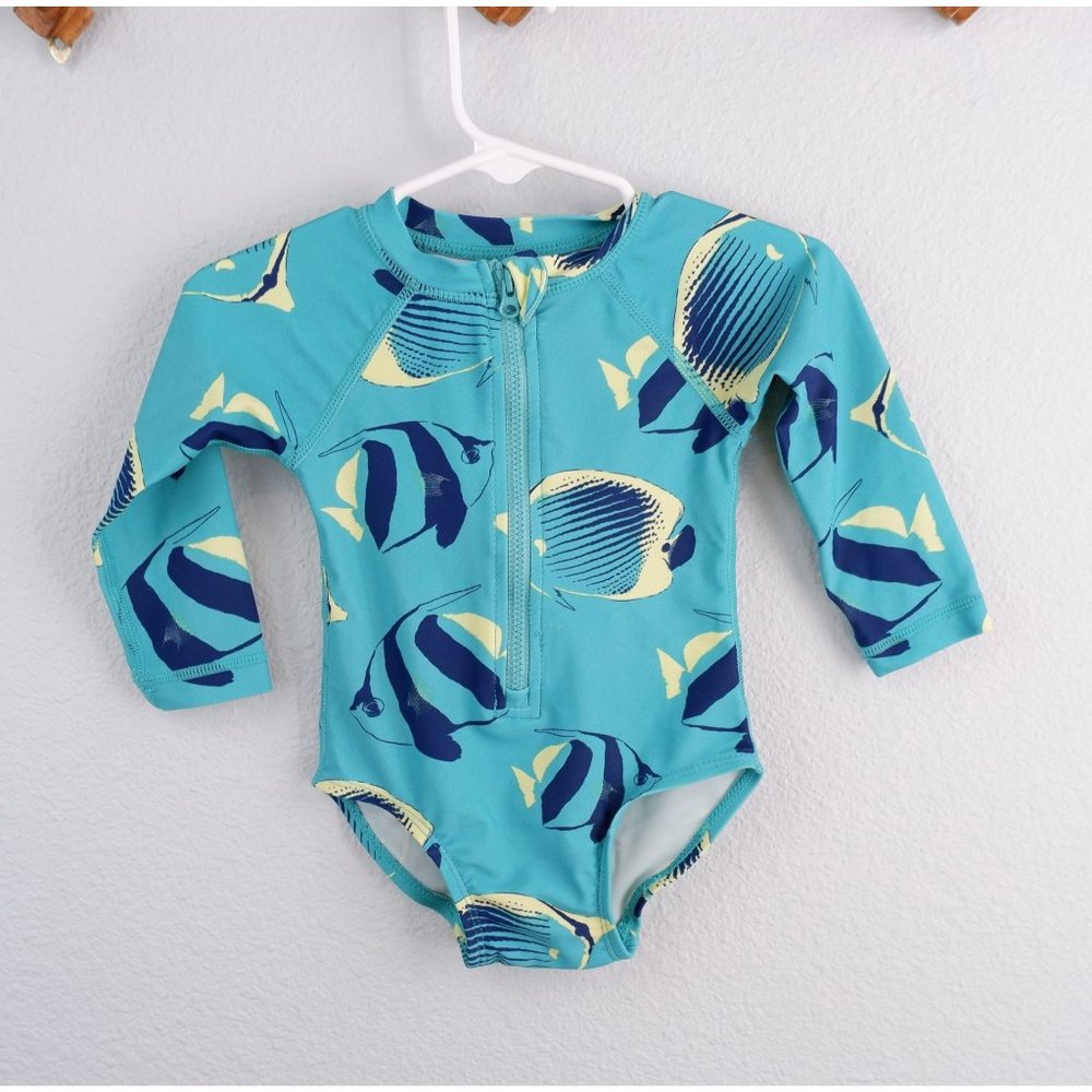 Tea Collection Fish Pattern Rashguard Swimsuit, size 6-9 months - Picture 8 of 8